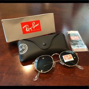 NEW Round Rayban Sunglasses